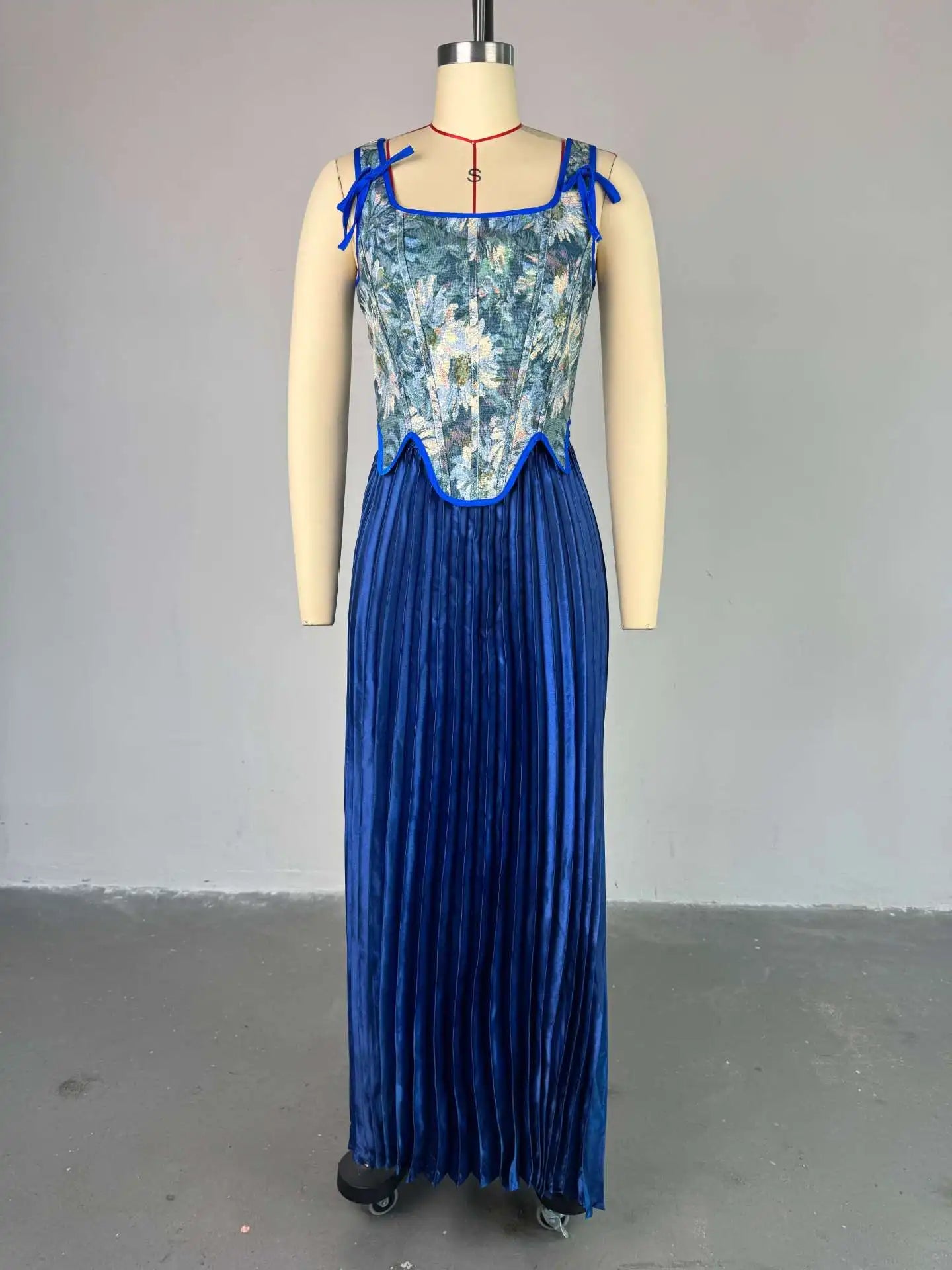 Elegant Party Dresses Woman Sexy New Sweet and Fresh Printed Waist Collection Tank Top High Waist Pleated Skirt Two Piece Set