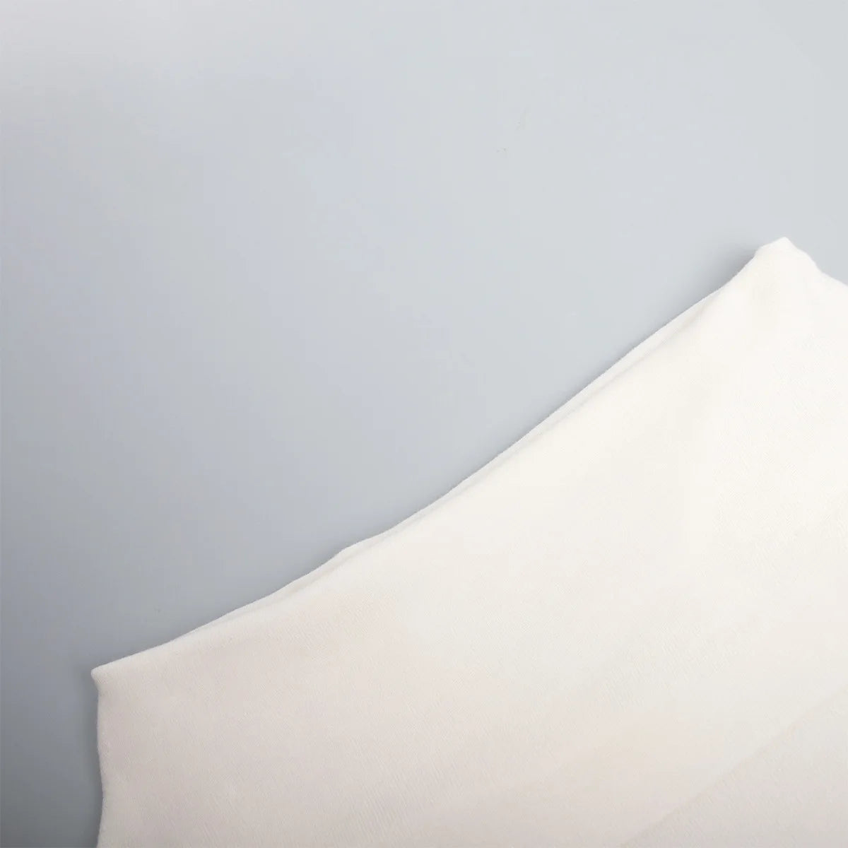 Sweater Women's Autumn and Winter Style Long Sleeved Knitted Base Shirt, One Shoulder Sexy Slim Fit Off Shoulder Top