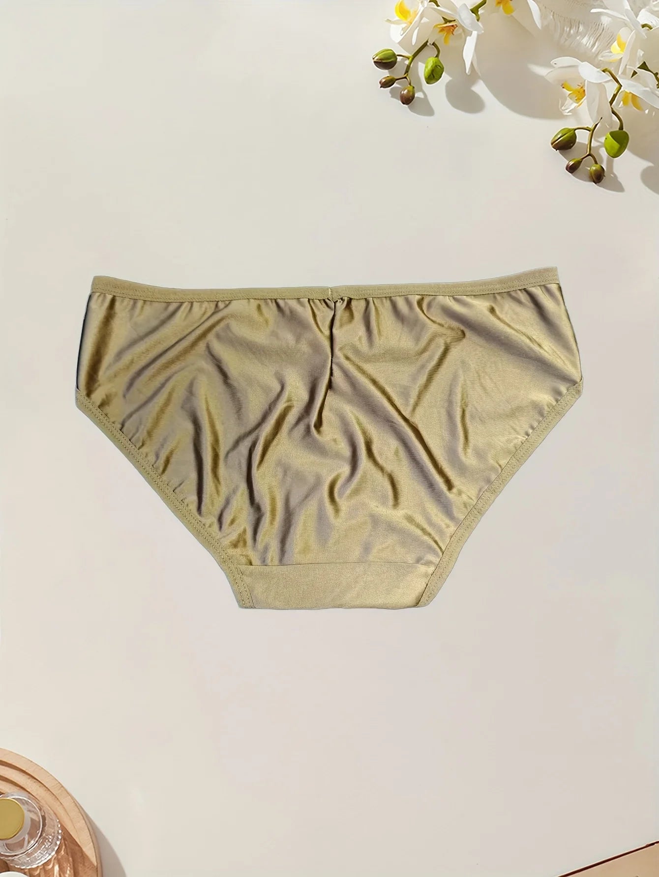 5PCS Sexy, Seamless, Smooth, Low-rise Women's Panties, Comfortable, Soft, Casual, Sporty, Solid-color Women's Triangle Panties.