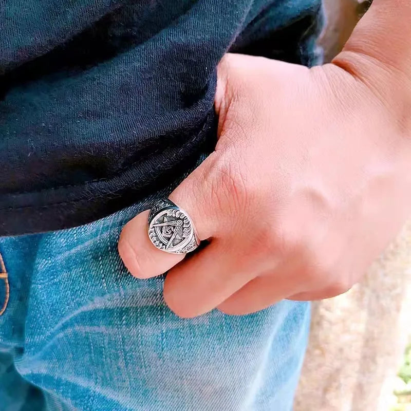 Retro European and American Ring, Male Trendy, Powerful, Personalized, Versatile, American Hip Hop, Punk Style, Food Ring