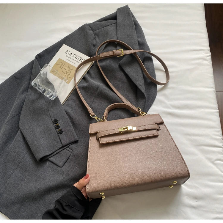 Stylish High-End Minimalist Handbag For Women Featuring Trendy Design And Large Capacity Solid Color Crossbody Bag Luxury