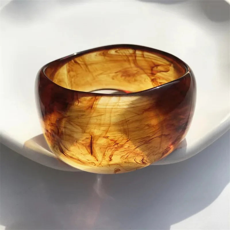 Fashionable irregular bangles with marble pattern for women bracelets for women