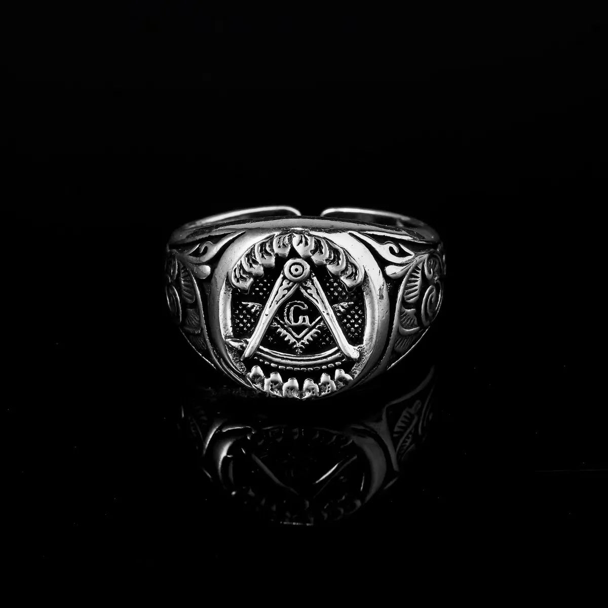 Retro European and American Ring, Male Trendy, Powerful, Personalized, Versatile, American Hip Hop, Punk Style, Food Ring