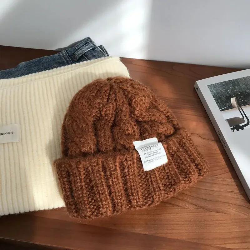 New Hat Women's Coarse Knitted Knitted Wool Hat Autumn and Winter Versatile Big Head Circumference Green Loose Ins Trendy F