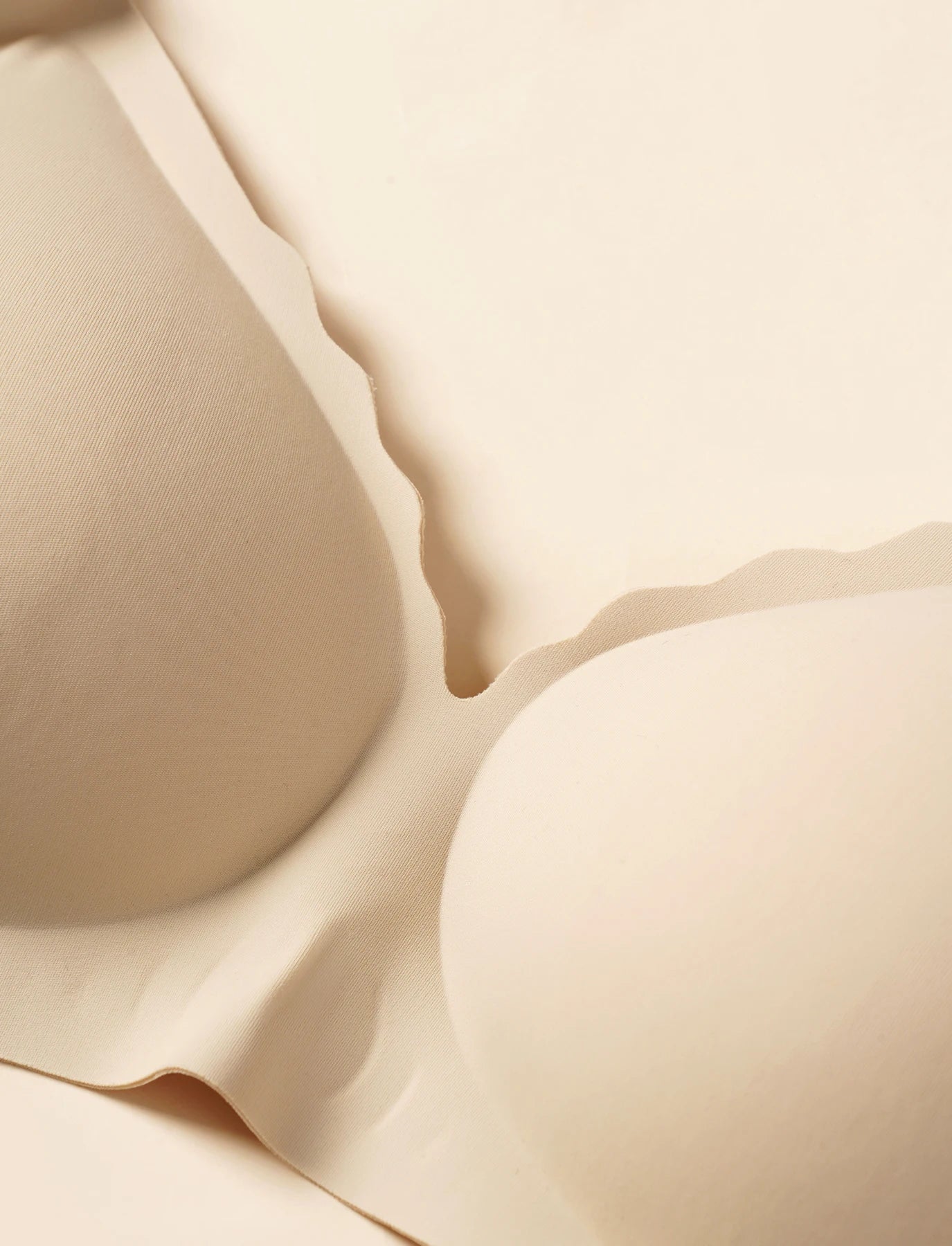 Maternity bra with push-up front to prevent sagging Seamless breathable and comfortable nursing push-up bra