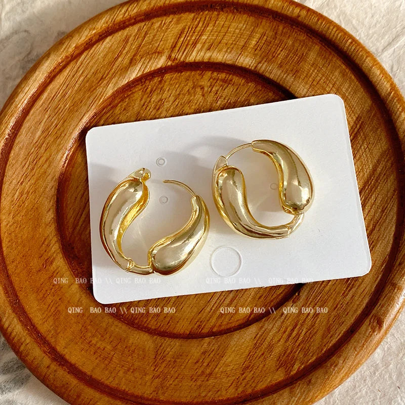 Wide Metal Bangle Ring for Women Gold and Silver Color Chunky Waterdrop Open Wrist Cuff Thick Irregular Twisted Bracelet Jewelry