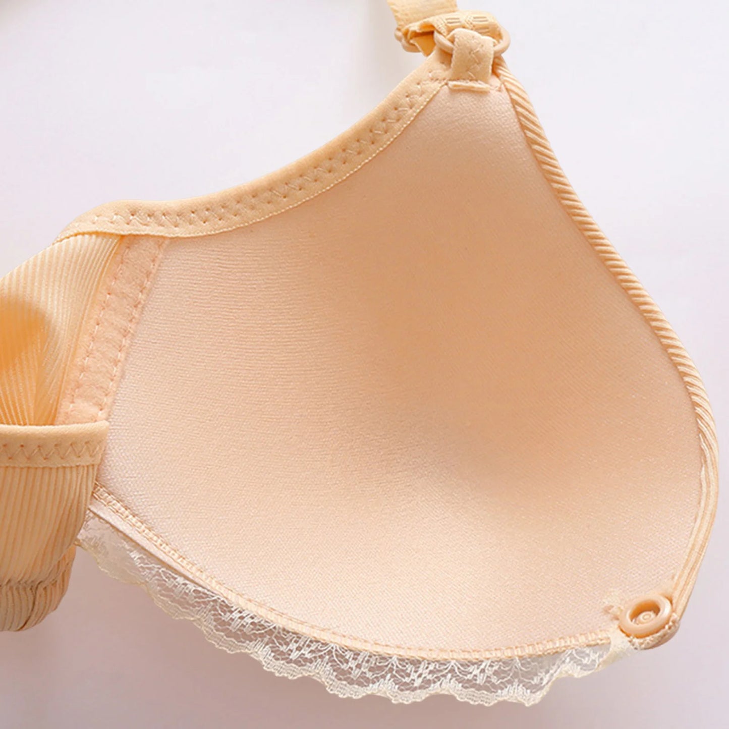 Maternity Nursing Bra for Women Soft Wireless Comfortable Support Front Opening Breathable Seamless Feeding Bra Postpartum Wear