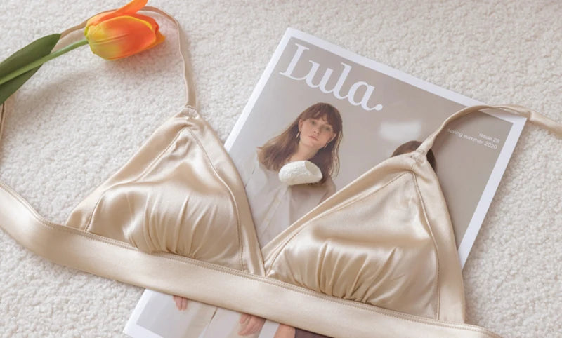 Bralettes for Women 93.8% Mulberry Silk Bra Wireless Wire Free No Underwire Sleep Padded Sexy Triangle V Neck Everyday Bra