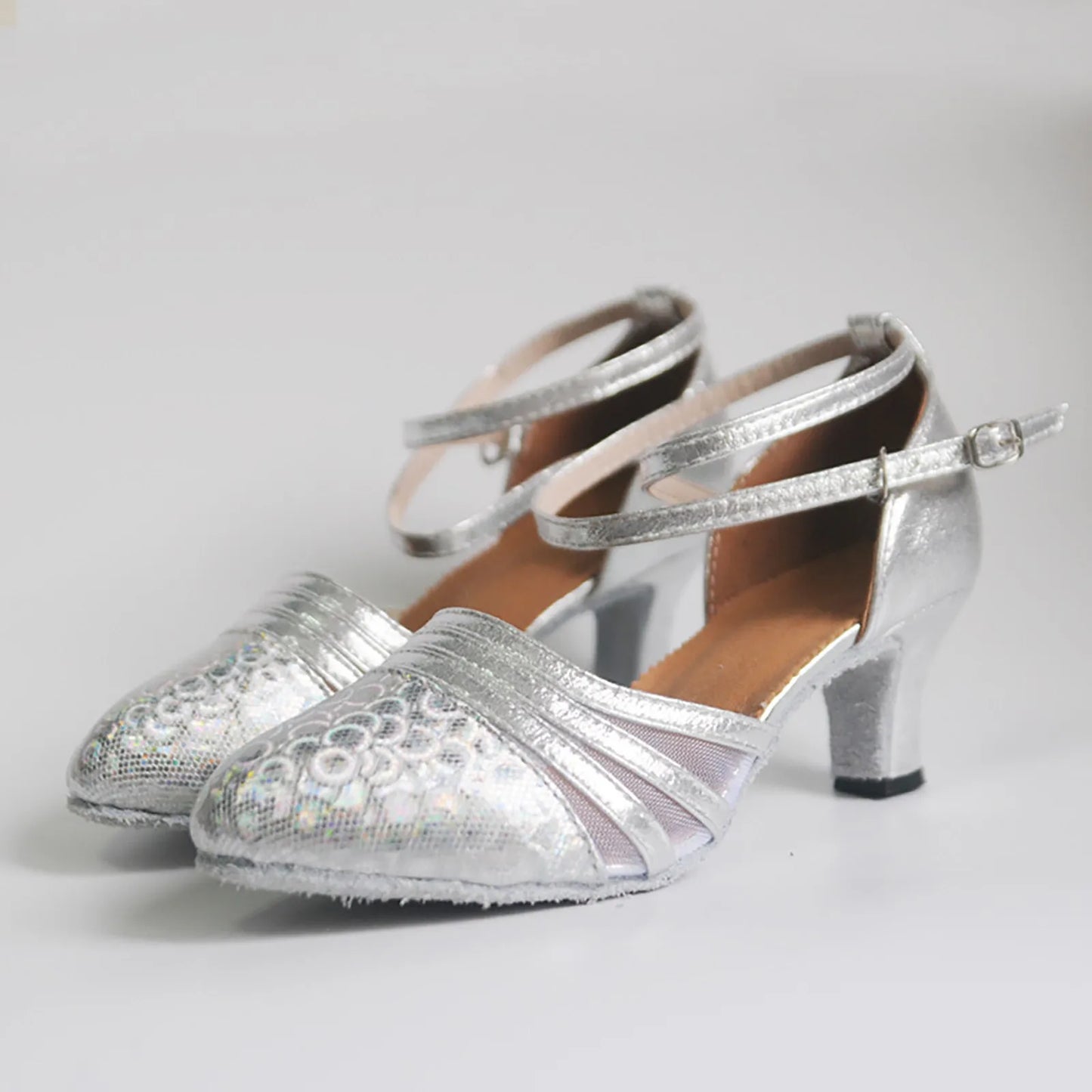 Fashion Latin Dancing Shoes Women Soft Rubber Sole Closed Toe Modern Tango Ballroom Party Lady Sequins Latin Dance Shoes
