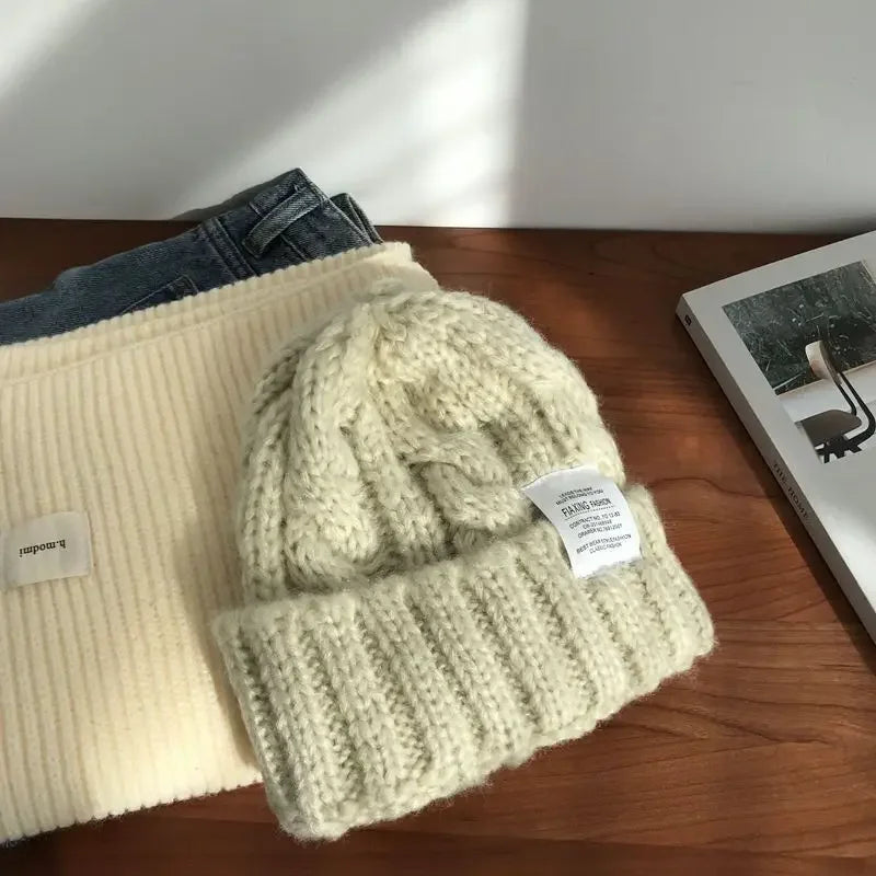 New Hat Women's Coarse Knitted Knitted Wool Hat Autumn and Winter Versatile Big Head Circumference Green Loose Ins Trendy F