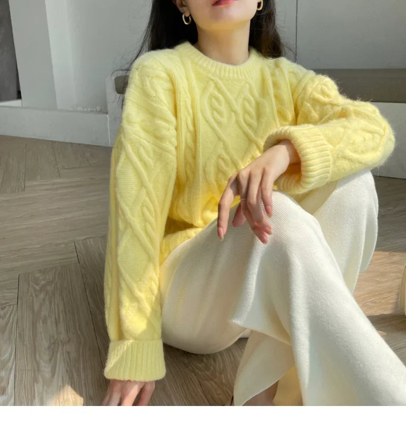 Sweater Woman Winter 2023 Round Neck Bottoming Twist Sweater Lazy Wind Loose Casual Knit Pullover Long Sleeve Pullover Jumper