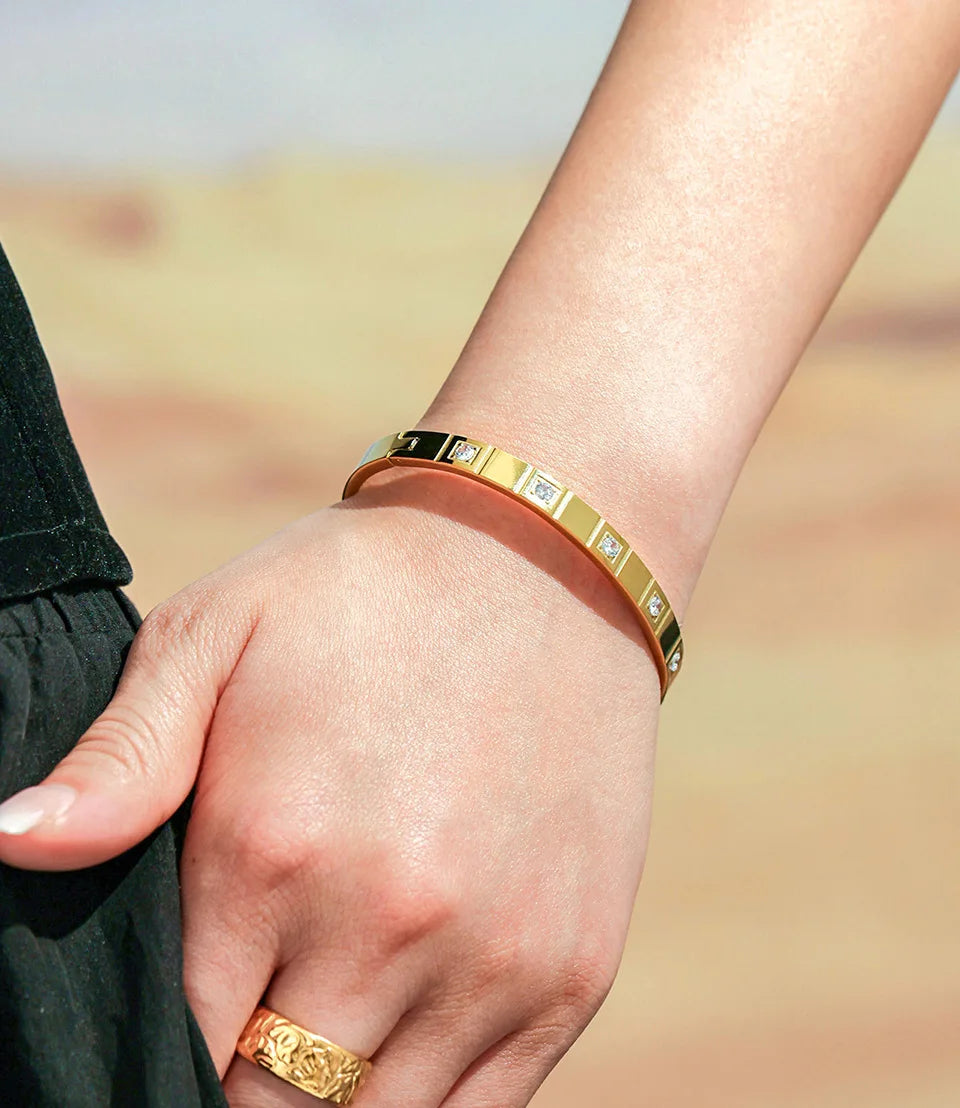 Stainless Steel Bracelet Bangle For Women Men 18k Gold Plated Inlaid Shiny Zircon Openable Unisex Bracelets Bangles Couples Gift