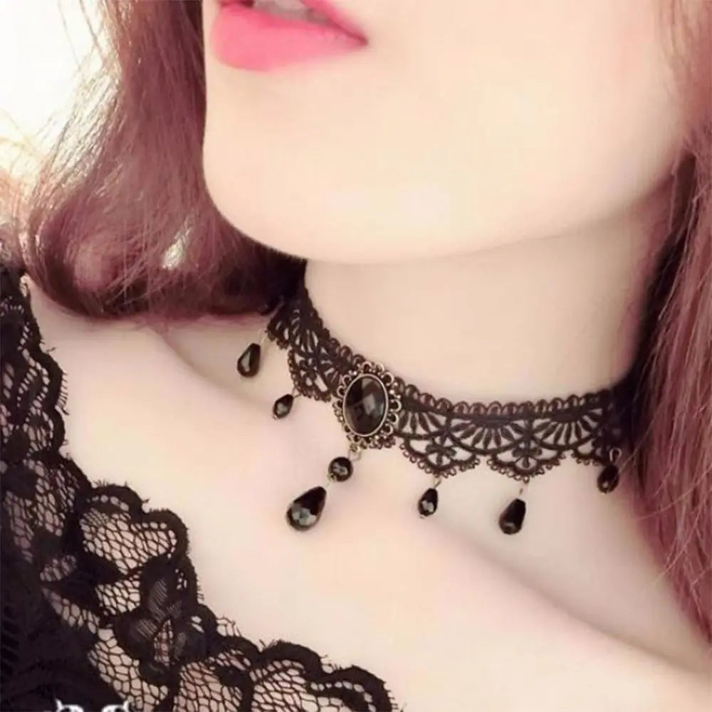 Sexy Black Lace Necklace Vintage Gothic Necklace Steampunk Style Beads Pendant Exquisite Women Choker Fashion Jewelry