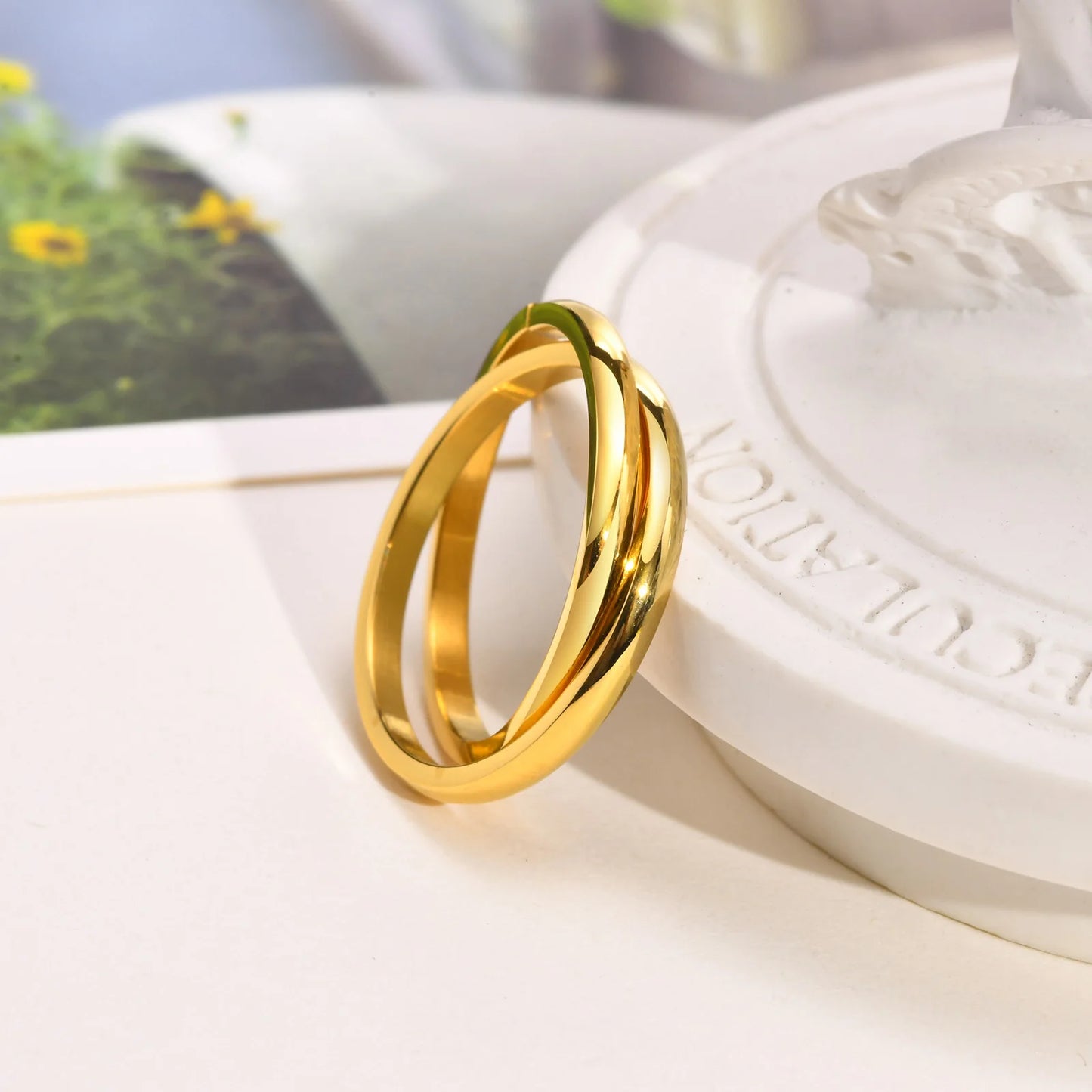 Thin Interlocking Ring for Women, Stainless Steel Set of 2 Circles Ring, Rolling Infinity Jewelry