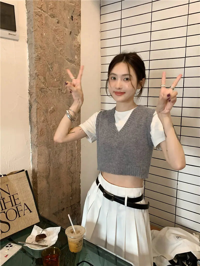Sweater Vests Women Simple All-match Basic V-neck Casual Spring Vintage Knitting Fashion Ulzzang Ladies Temperament Classic Chic