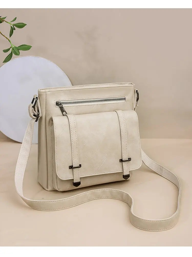 Women's Hand Bag With Trendy Design And High-End Leather Showing Elegant Look For Daily Outings