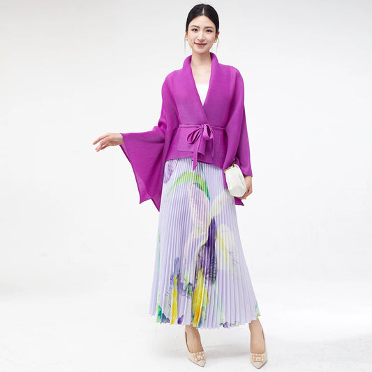 2025 Two piece women's elegant casual top and skirt Two piece women's pleated dress