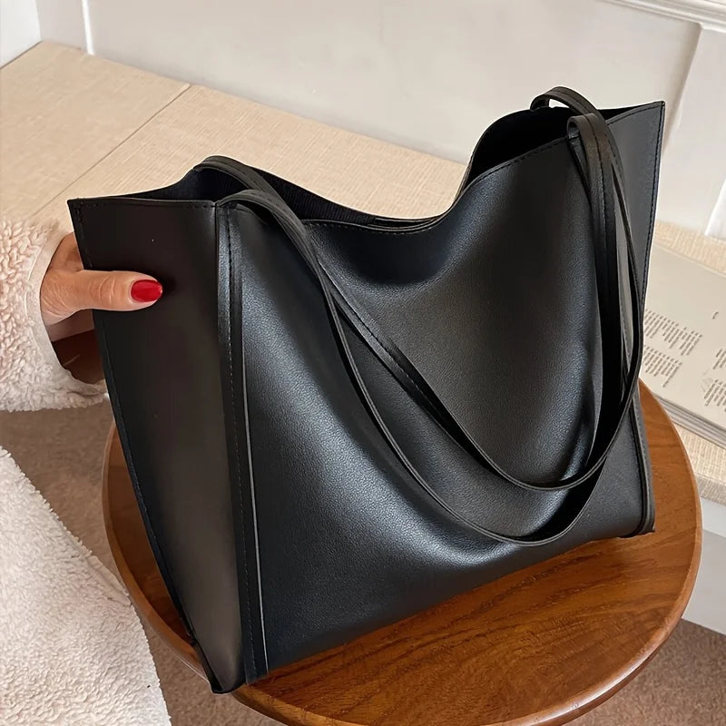 Fashionable black handbag - large capacity, lightweight and easy to carry, retro single shoulder handbag design is fashionable