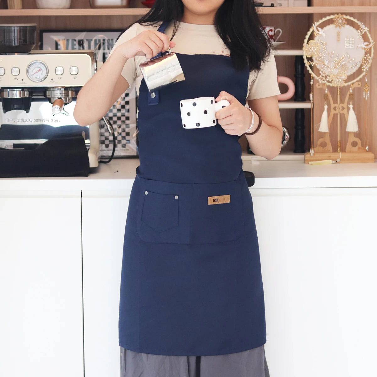 Fashion Kitchen Aprons Adjustable Bib Apron with Pockets Cooking Aprons Restaurant Chef Work Waterproof Anti-oil Stain Apron