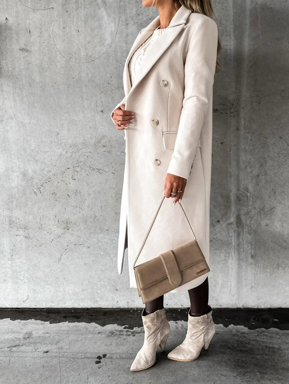 Women Double Breasted Woolen Outerwear Solid Color Long Overcoat Commuter Style Turndown Collar Lady Outerwear for Autumn Winter