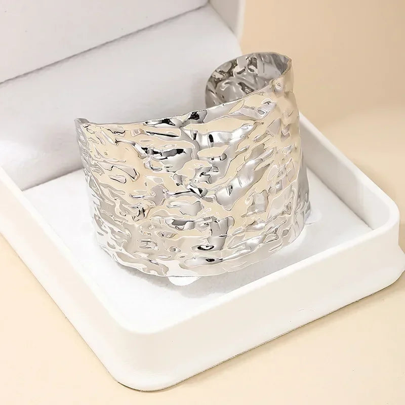 Bangles For Women Irregular Metal Cuff Bracelet Pleated Wide Edition Exaggerated Party Gift Holiday Fashion Jewelry CB042