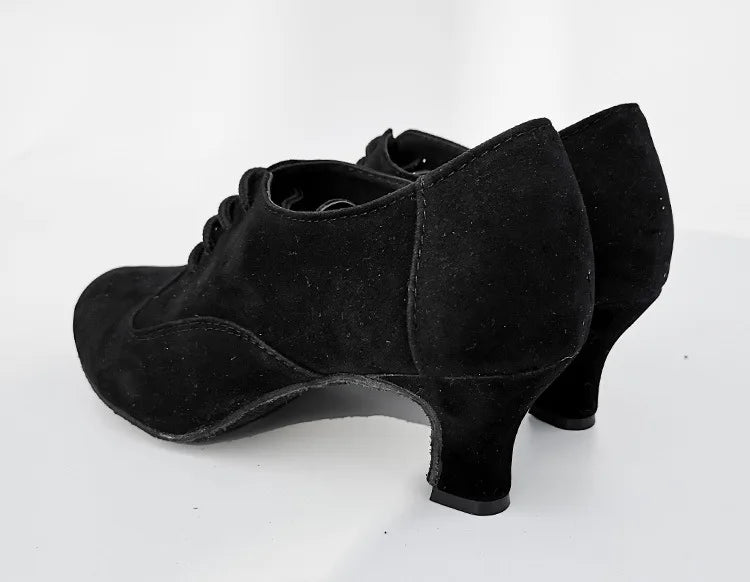 Customized Women's Adult Baotou Salsa Modern Latin Dance Shoes with A Soft Sole Canvas Surface Anti Slip Breathable Dance Shoes