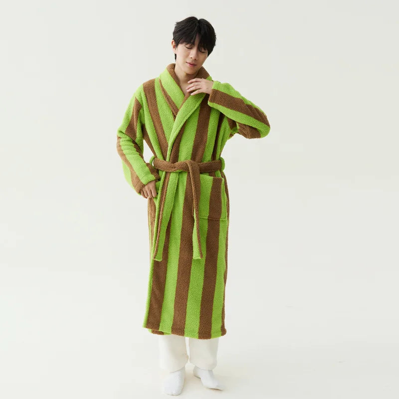 2025 New Autumn/Winter Women's Sleepwear Thick Velvet Warm Robe Couple Coral Velvet Striped Lengthed Home Clothes Bathrobe