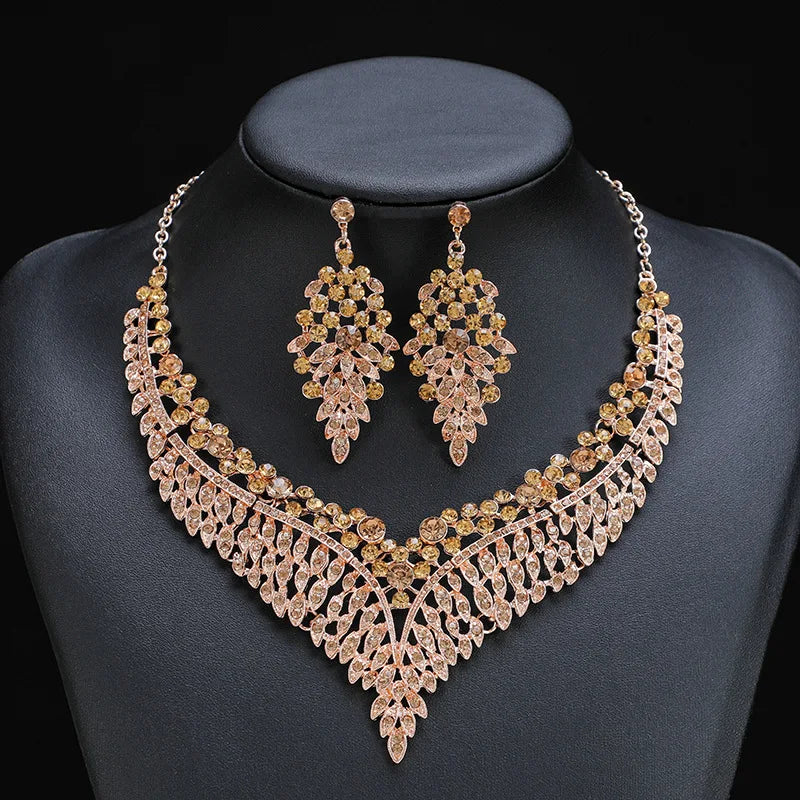Luxury Jewelry Set Wholesale Elegant Bridal Wedding Prom Red Crystal Statement Earrings Rhinestone Choker Necklace for Women