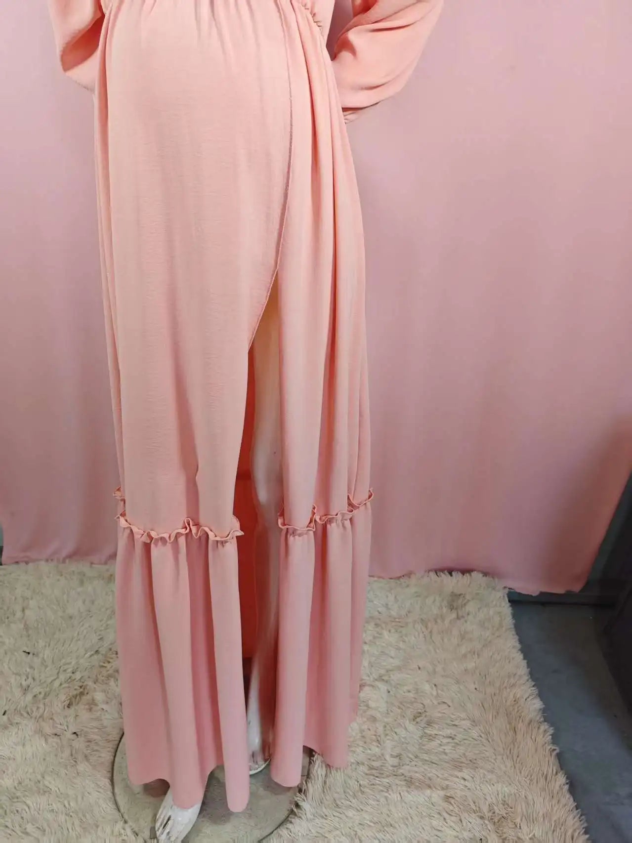 Maternity Photoshoot Dress - Sexy Off-Shoulder Gown Playful Puff Sleeves & Leg-Baring Slit Clothes for Pregnant Women Photograph