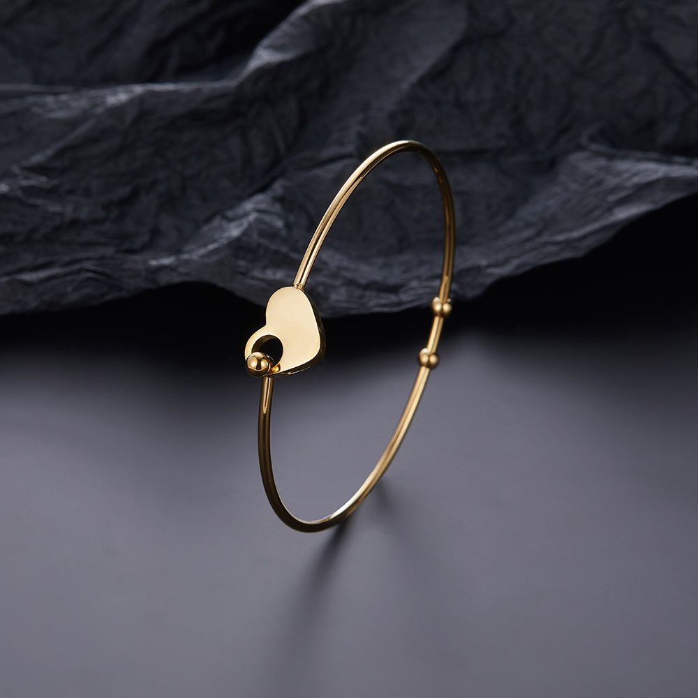 Bangles for Women Romantic Heart Shape Slim Stainless Steel Bracelet Women's Personality Jewelry Party Accessories wholesale