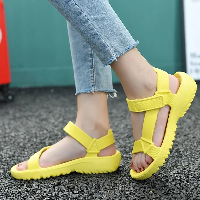 Sandals Woman Summer 2025 New Fashion Platform Sport Casual Flat Sandals Non-slip Outdoor Beach Sandalias Chaussure Femme