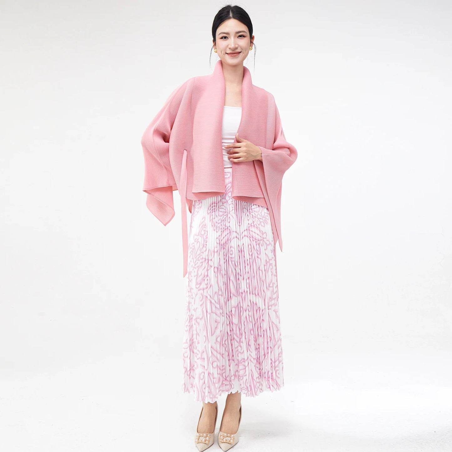 2025 Two piece women's elegant casual top and skirt Two piece women's pleated dress