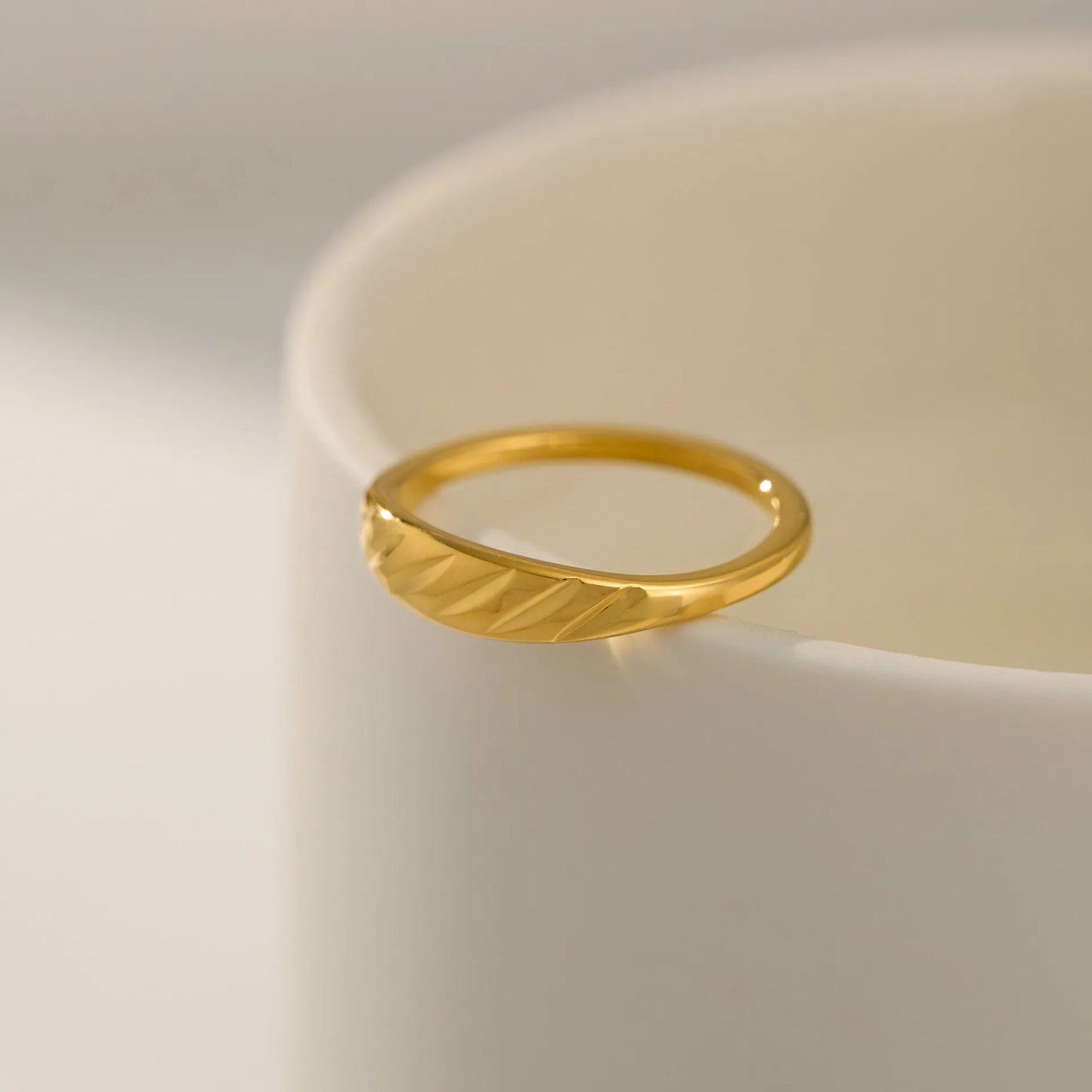 Hammered Ring/Initial Ring/Name Ring/Custom Engrave Ring/Stackable Rings/Handwriting Ring/Memorial Gift/Bridesmaid Gift/Gift for