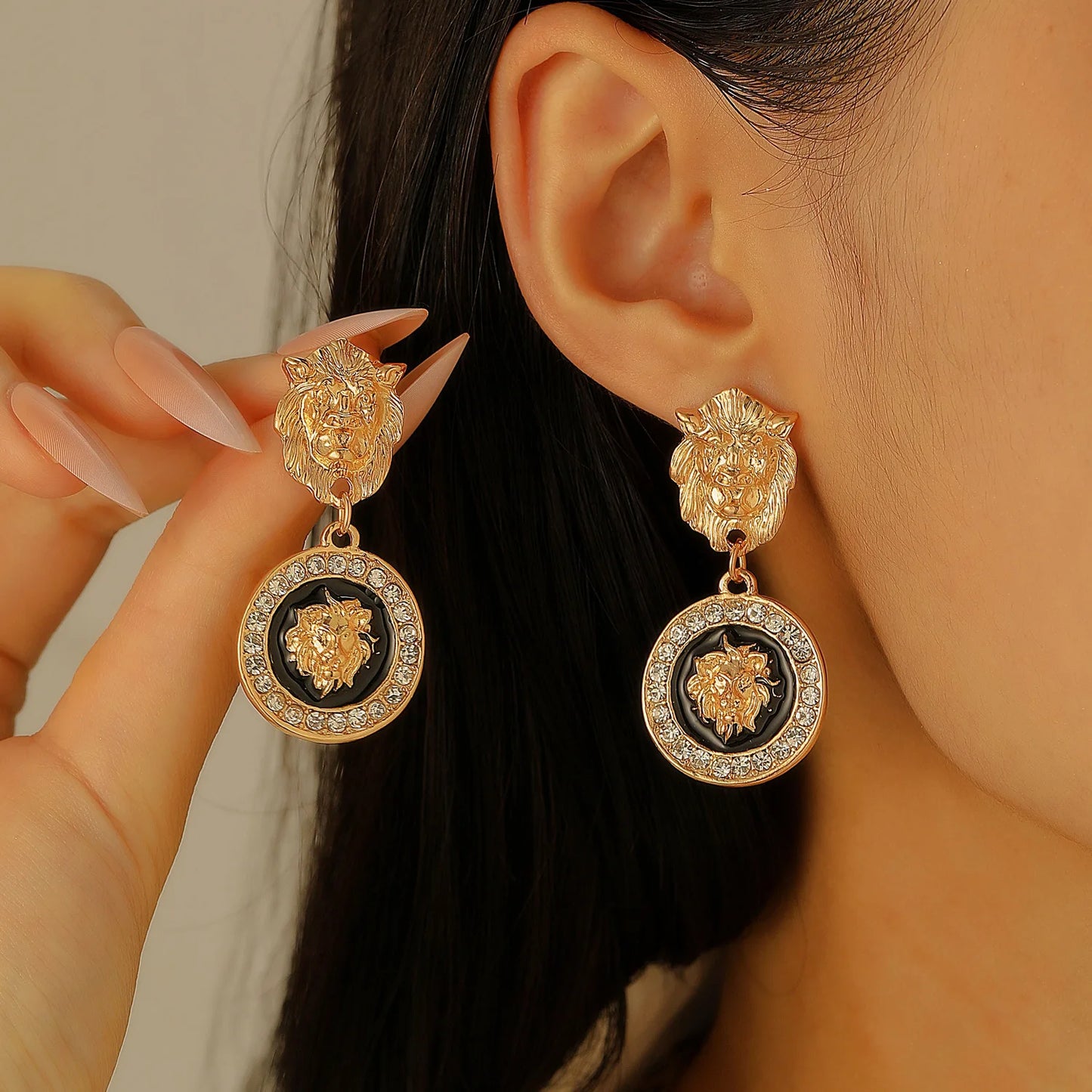 Vintage Royal Baroque Jewelry Set for Women Party Accessories Luxury Lion Head Crystal Crown Pendant Necklace Earrings Bracelet