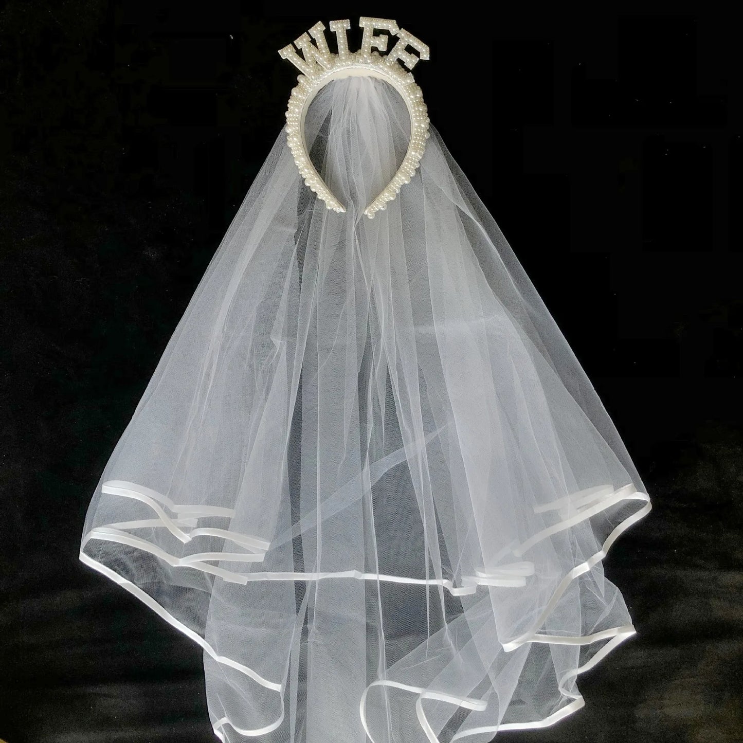Bridal Hairband Pearl Crown with Headscarf Bride To Be Luxury WIFEY Hair Accessories Wedding Engagement Dinner Decoration Gift