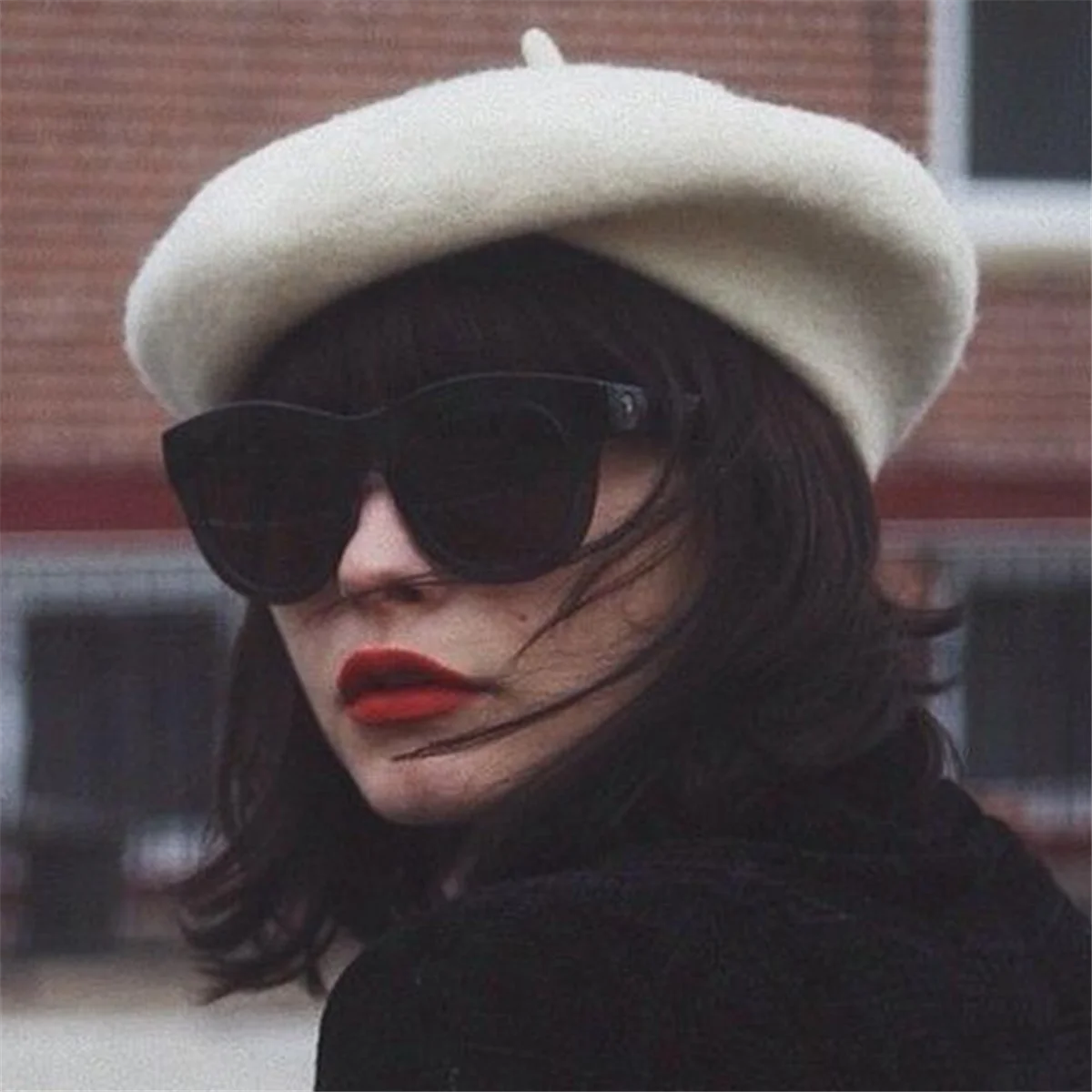 HOES-Beret Hat For Women French Style Beanie Winter Fashion Warm Wool Lining Knit Cap Fashionable Artist Winter Hat
