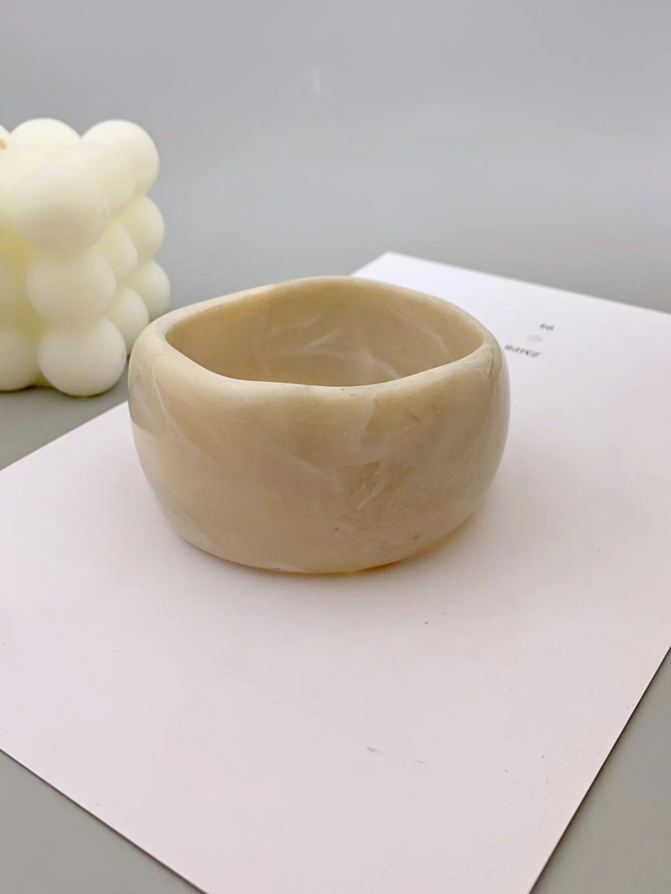 Fashionable irregular bangles with marble pattern for women bracelets for women