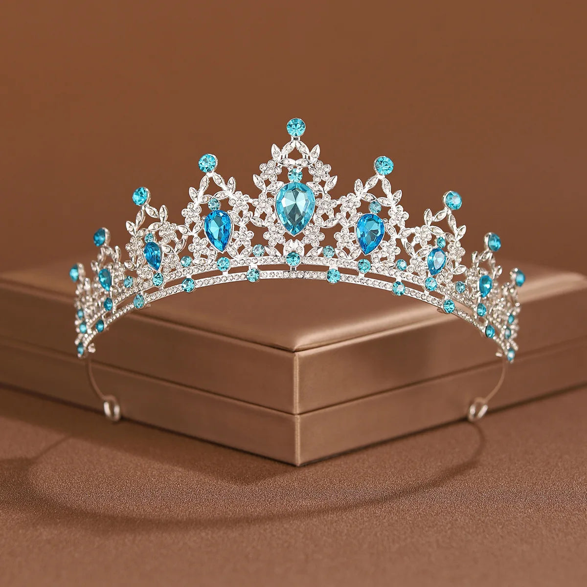 24 colors Bridal Headwear Full Of Sweet Atmosphere Baroque Gold-colour Ladies' Tiaras For Wedding Bride
