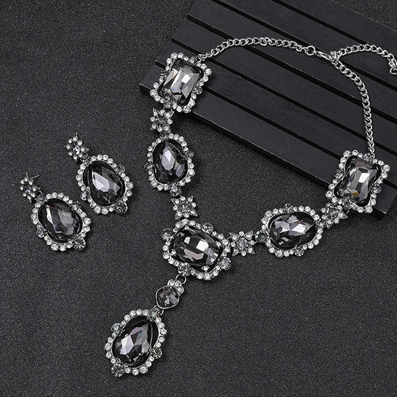 Wedding Jewelry Set Wholesale Big Beautiful Crystal Drop Earrings and Emerald Green Rhinestone Statement Necklace for Women