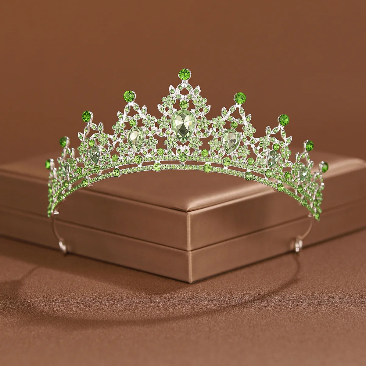 24 colors Bridal Headwear Full Of Sweet Atmosphere Baroque Gold-colour Ladies' Tiaras For Wedding Bride