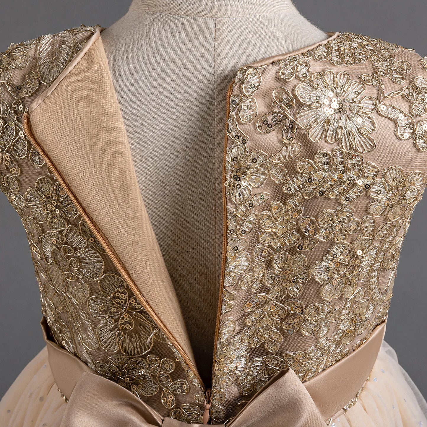 Elegant Teens Girls Dress Lace Princess Pageant Birthday Party First Communion Gowns Bridesmaid Flower Girl Dresses For Wedding