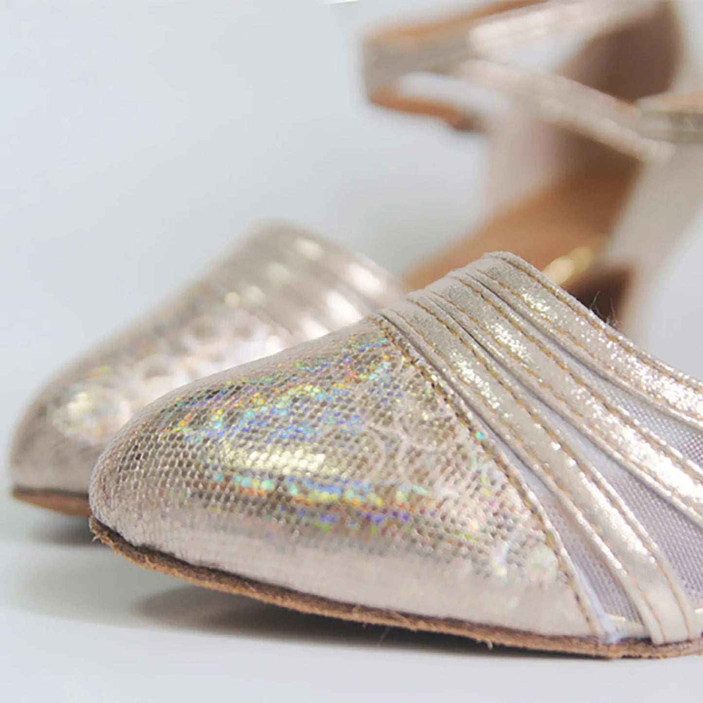 Fashion Latin Dancing Shoes Women Soft Rubber Sole Closed Toe Modern Tango Ballroom Party Lady Sequins Latin Dance Shoes