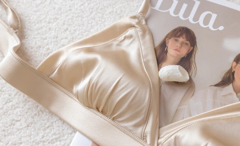 Bralettes for Women 93.8% Mulberry Silk Bra Wireless Wire Free No Underwire Sleep Padded Sexy Triangle V Neck Everyday Bra