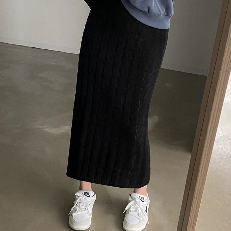 Solid Knitted Skirts For Women 2023 Fashion Autumn Winter Slim Long Skirt Vintage Casual Elastic High Waisted Straight Skirt New