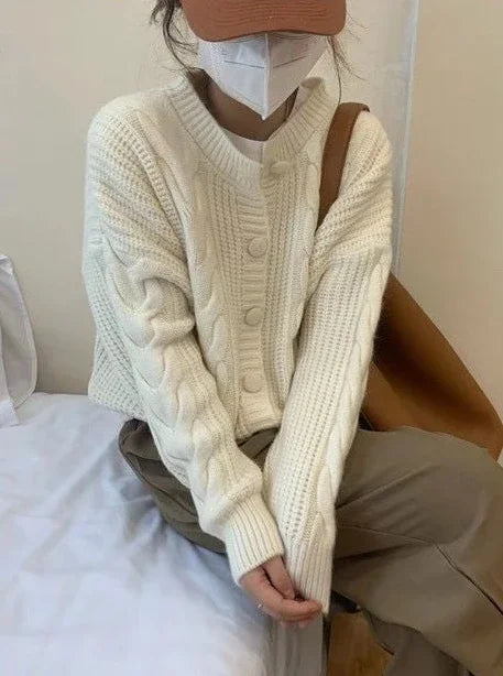 Ladies Sweaters Winter Button Kawaii Knitted Top for Women Yellow Cute Cardigan Designer Y2k Fashion Korea Korean Luxury Jumper