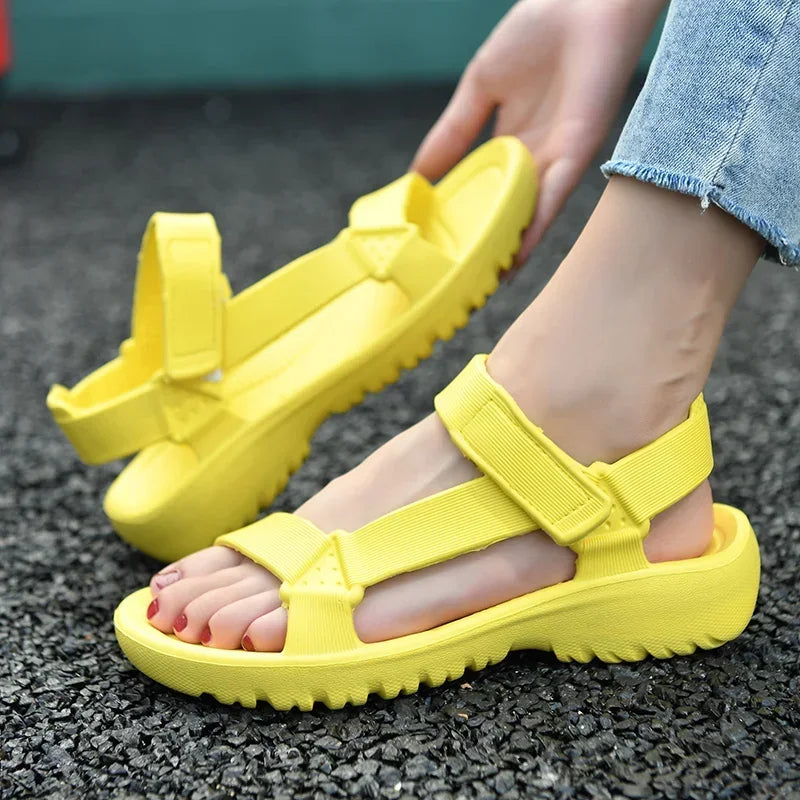 Sandals Woman Summer 2025 New Fashion Platform Sport Casual Flat Sandals Non-slip Outdoor Beach Sandalias Chaussure Femme
