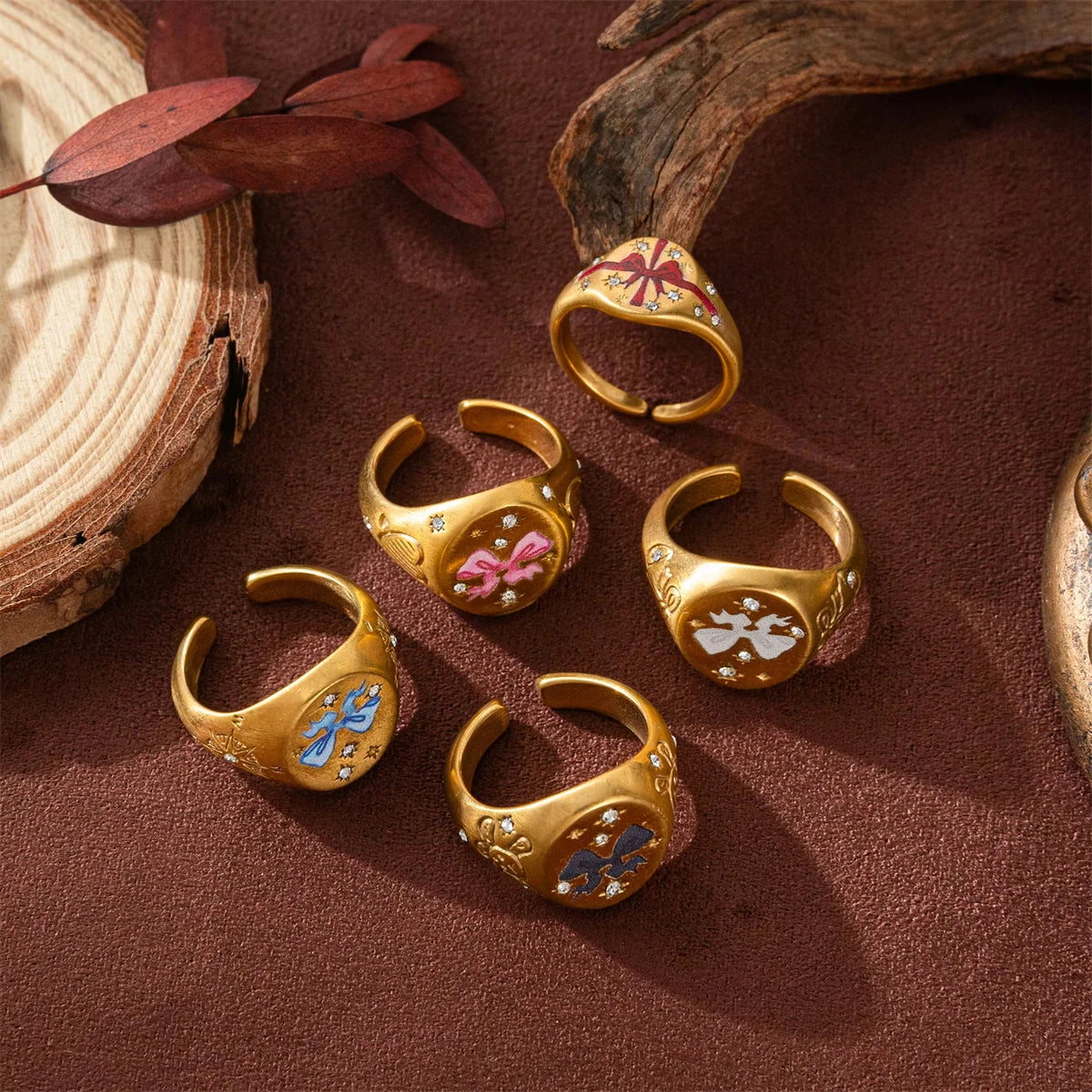 Stainless steel painted bow ring, niche and personalized design, gold-plated and color preserving ring