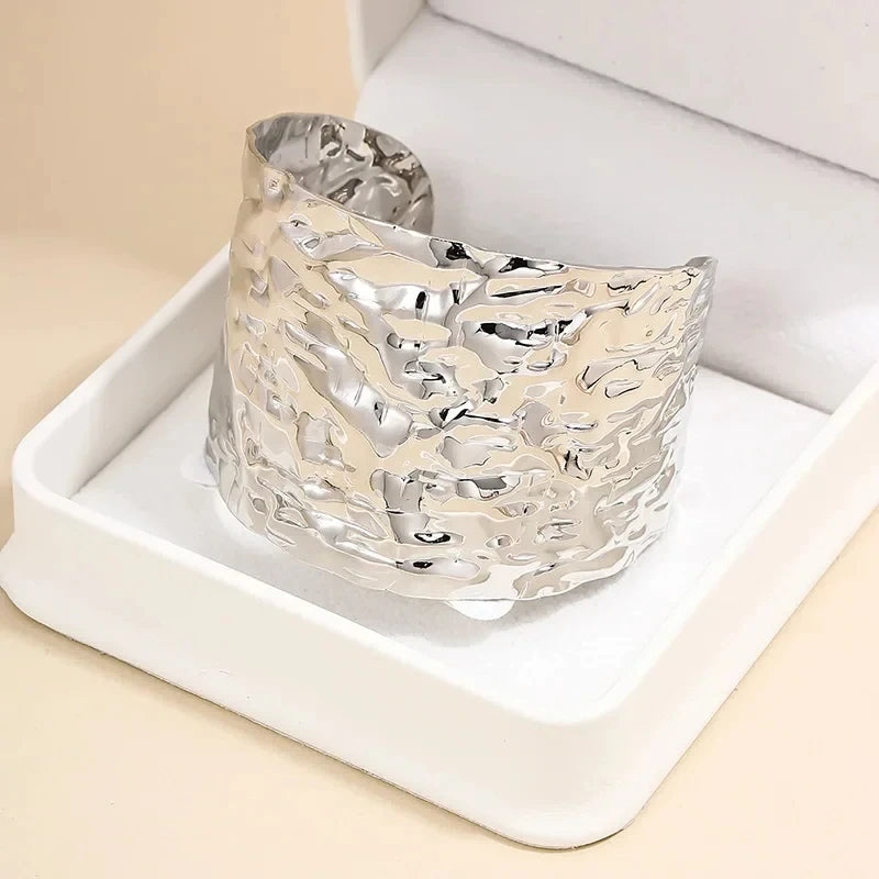 Bangles For Women Irregular Metal Cuff Bracelet Pleated Wide Edition Exaggerated Party Gift Holiday Fashion Jewelry CB042