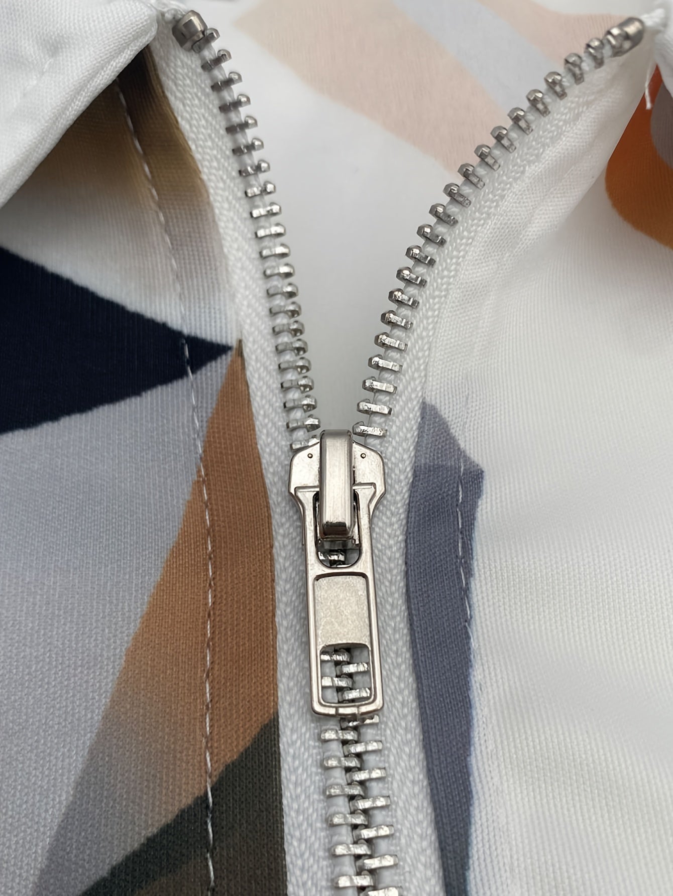 Fashion-Forward Mens Zip Up Shirts - Stylish Geometric Print, Short Sleeves, Lapel Collar - Comfortable Summer Tops & Pullovers