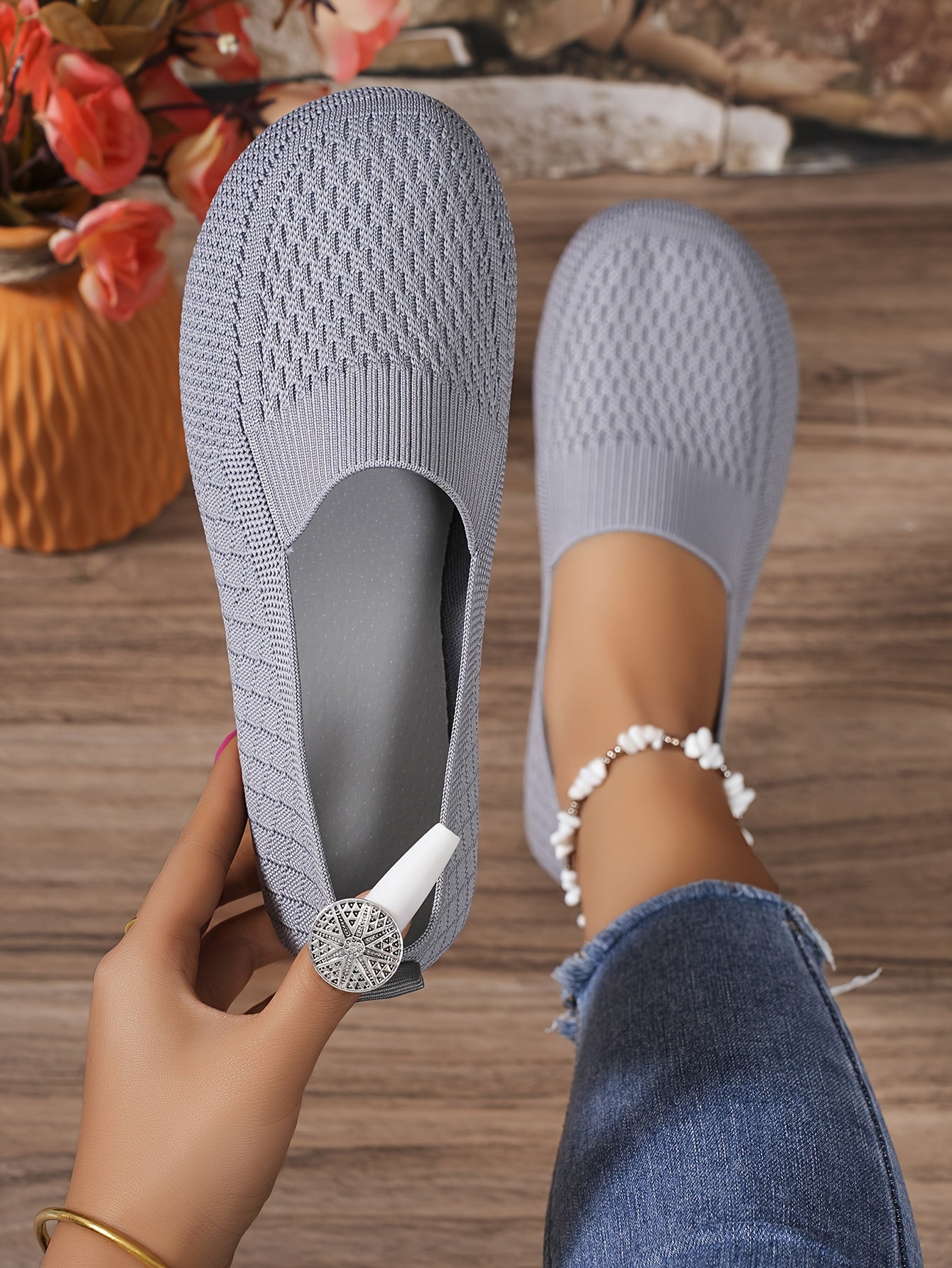 Ladies' Oversized Shoes, Wide-Fit Footwear, Plus-Size Women'S Shoes, Comfortable And Loose-Fitting for All Seasons, New Indoor And Outdoor Styles.
